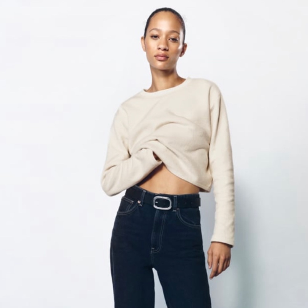 Zara Soft Feel Cropped Long Sleeve Sweater in Cream